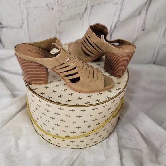 RAMPAGE Vivienne Tan Open Toe Slip On Vegan Block‎ Heel Strappy Sandals  9.5 - Picture 3 of 6